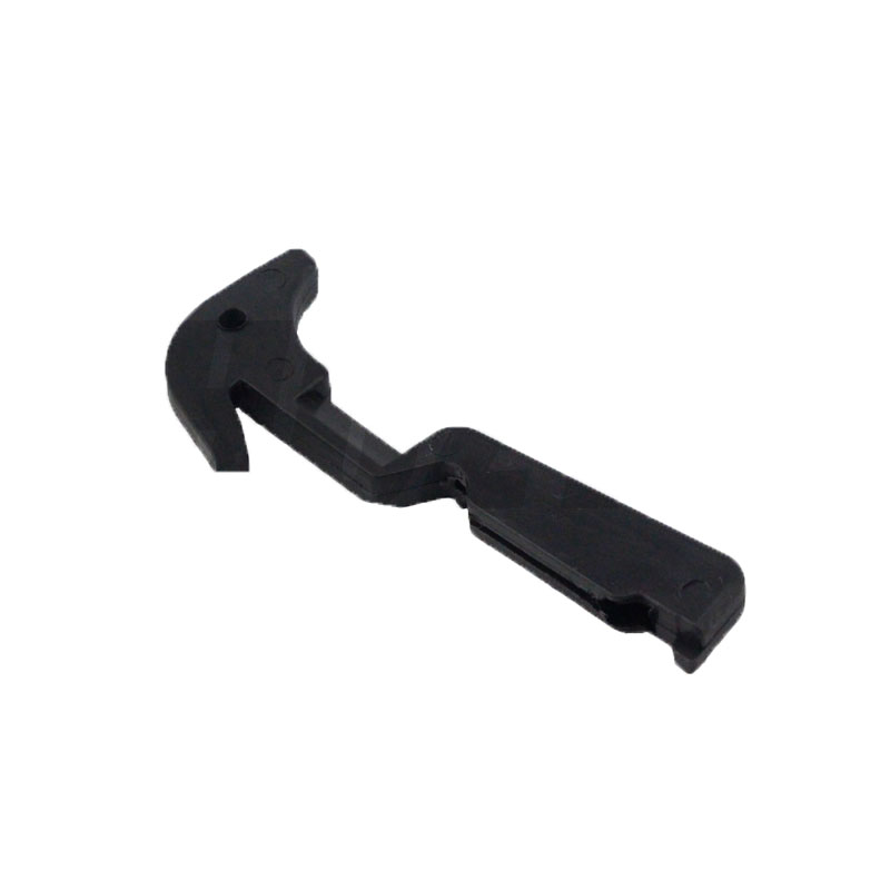 Chainsaw Trigger Latcher Holder For Husqvarna 61 66 266 268 272 OEM# 501 51 81-02